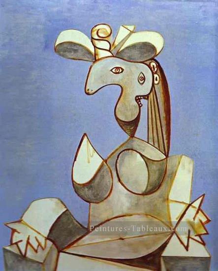 Femme assise au chapeau 3 1939 cubisme Pablo Picasso Peintures à l'huile